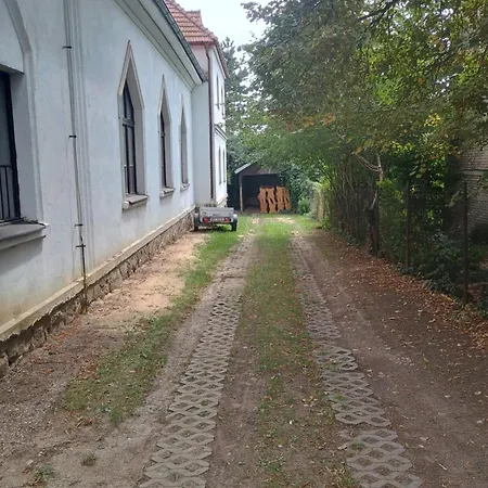 Na Faře * Praga